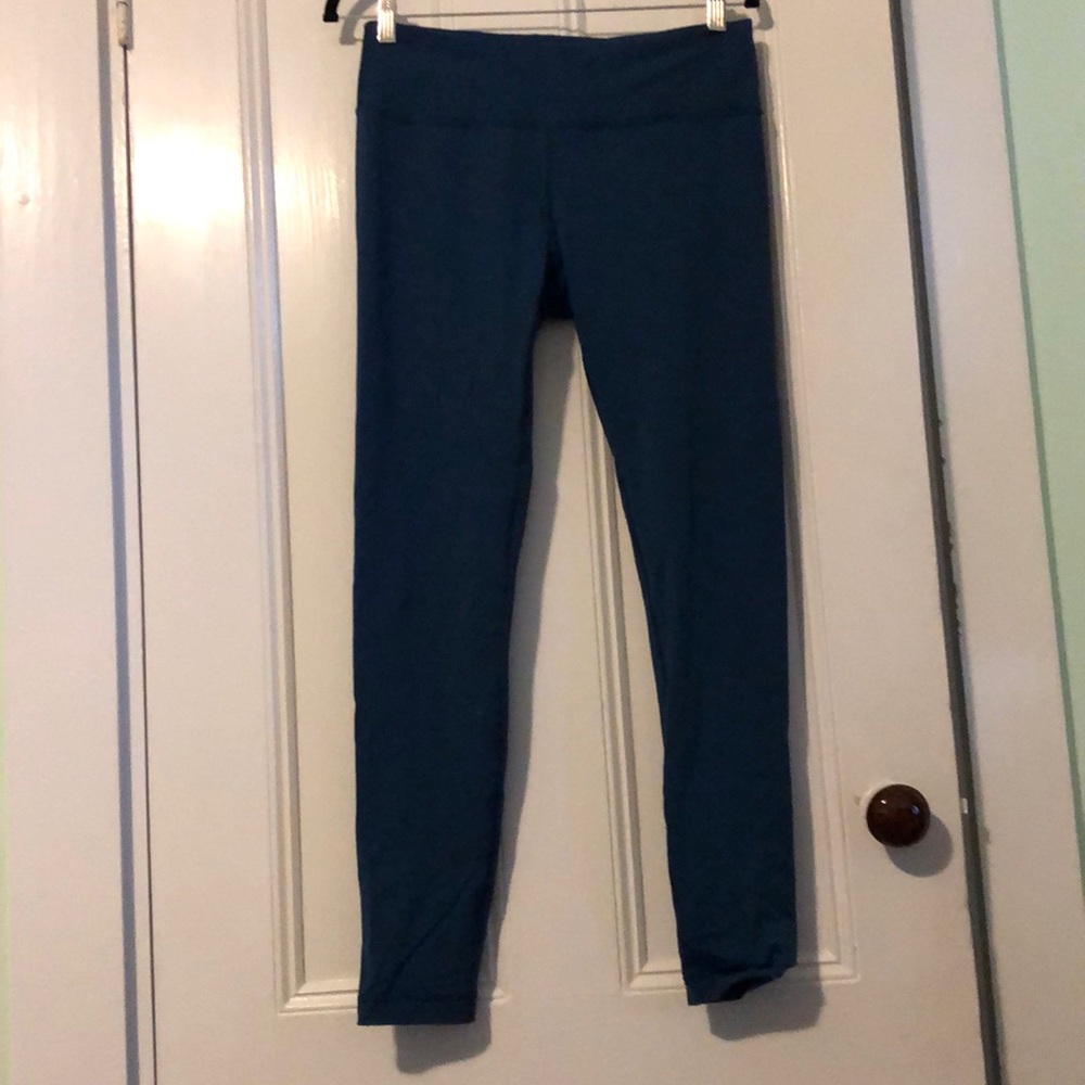 Blue leggings